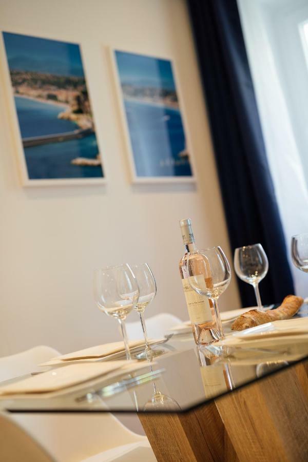 "Le Neptune" By Enjoynice, 2 Bedrooms With Airco المظهر الخارجي الصورة